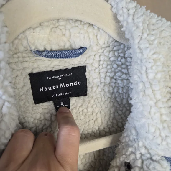 Haute Monde Light Blue Denim Jacket with White Sherpa Collar - Picture 2 of 3